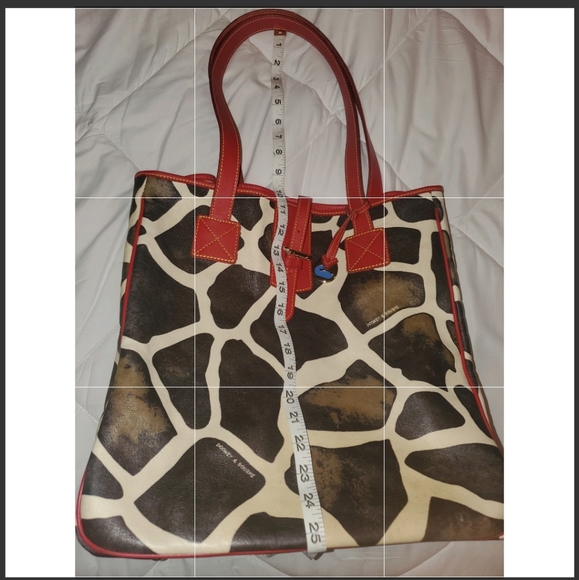 Dooney & Bourke Giraffe and Red Large Tote - Picture 12 of 13